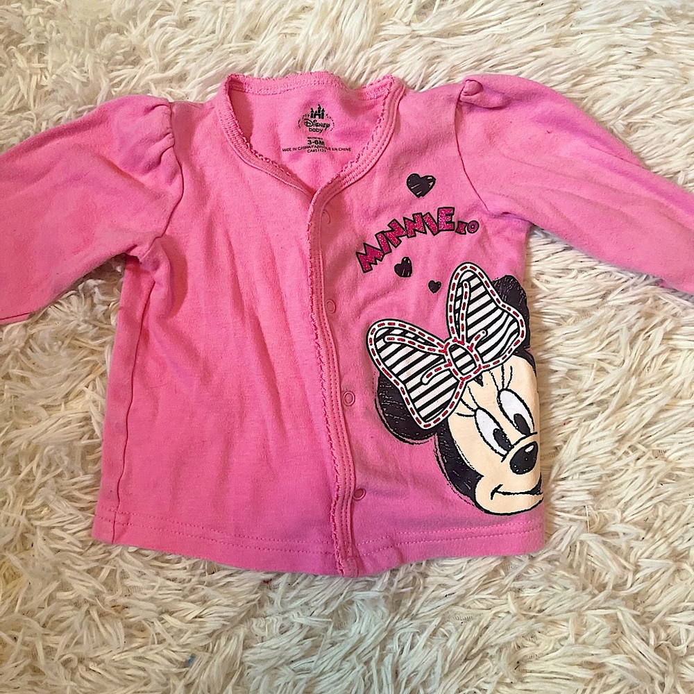 Long sleeve button up (3/10$)